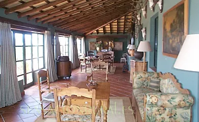 Cortijo Casa Alta (El Revuelo) en Constantina (Sevilla) - Foto 12