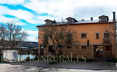 Tierra de Lobos en Puebla de Sanabria (Zamora) - Foto 4