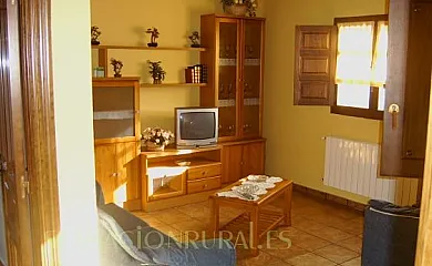 El Nogal, El Regueru y el Roble en Bierces (Asturias) - Foto 5