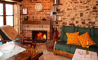 La Casina de la Fuente en Santa Marina de Somoza (León) - Foto 2