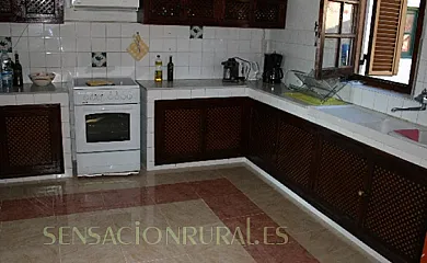 Villa La Saliega (Antes Eurotropic) en La Herradura (Granada) - Foto 9