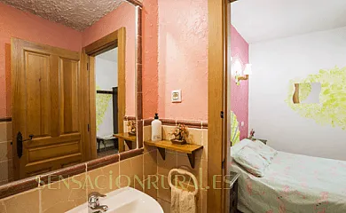 Los Sueños de Javier, el Eden de Javier, El Robledillo y Don Mauricio en Robledillo (Ávila) - Foto 12