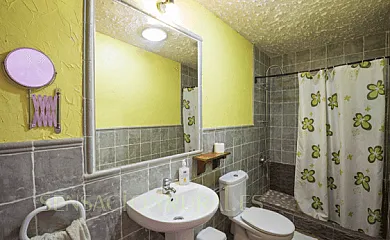 Los Sueños de Javier, el Eden de Javier, El Robledillo y Don Mauricio en Robledillo (Ávila) - Foto 15