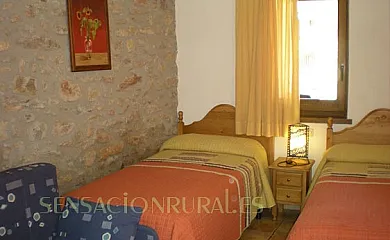 Cal Pedrals en Urús (Girona) - Foto 2