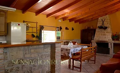 Cortijo el Cortijuelo en Villanueva de Algaidas (Málaga) - Foto 9