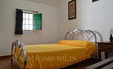 Cortijo el Cortijuelo en Villanueva de Algaidas (Málaga) - Foto 18