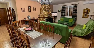 Alojamientos Villa Zorrilla 003