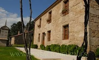 Casas Alexandre en Valga (Pontevedra) - Foto 1