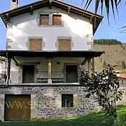 Casa Martintzenea 001