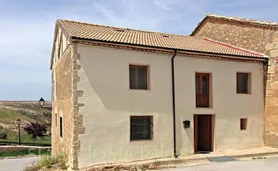 Atauta (Anticca Rural) en San Esteban de Gormaz (Soria) - Foto 1