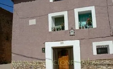 Casa Marta y José en Fombuena (Zaragoza) - Foto 1