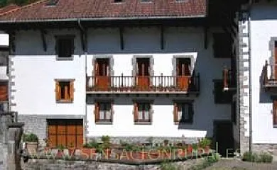 Casa Ederra en Isaba. Izaba (Navarra) - Foto 2