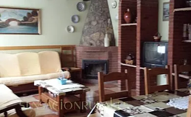 Los Caldereros en Casas del Puerto de Villatoro (Ávila) - Foto 6