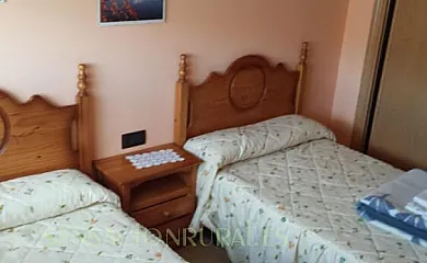 Los Caldereros en Casas del Puerto de Villatoro (Ávila) - Foto 10