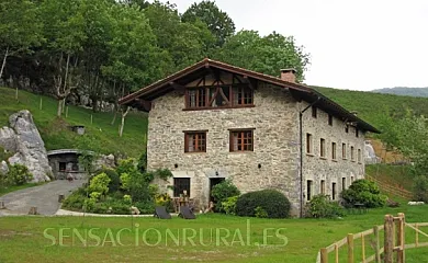 Burdingurutz I, II y III en Arantza (Navarra) - Foto 13