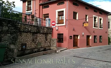 Casa Rural Parada Real en Garganta la Olla (Cáceres) - Foto 1