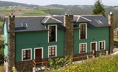 Apartamentos Castrovaselle en Tapia de Casariego (Asturias) - Foto 1