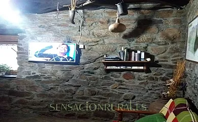 Casa Abuelo Jose I*** en Robledo de Las Traviesas (León) - Foto 17