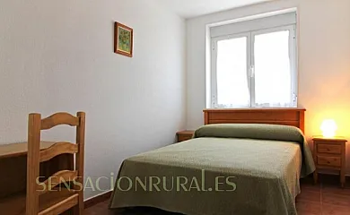 Casa Rural Roblegordo-Los Roblones en Rabanera Del Pinar (Burgos) - Foto 11