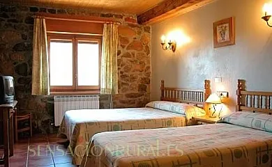 Casa Rural Roblegordo-Los Roblones en Rabanera Del Pinar (Burgos) - Foto 16