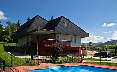 Casa Rural Belaustenea en Murga (Álava) - Foto 1