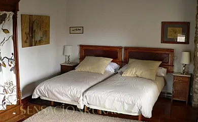 El Taller de la Seda * * * * * en Avedillo de Sanabria (Zamora) - Foto 13