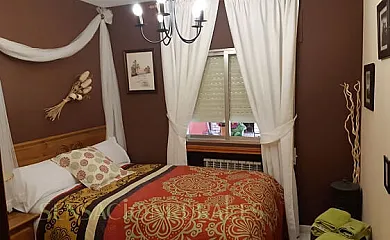 El Morisco, La Bellota, El Fresno, La Casita Roja y Los Faroles en Burgohondo (Ávila) - Foto 19