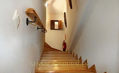 Los 2 Yugos en Navaluenga (Ávila) - Foto 9