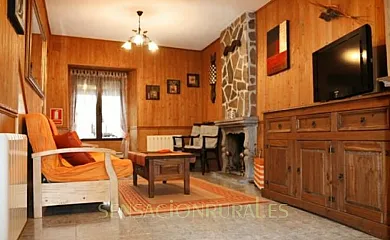 Los 2 Yugos en Navaluenga (Ávila) - Foto 11