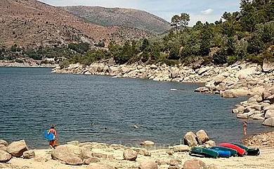 Los 2 Yugos en Navaluenga (Ávila) - Foto 15