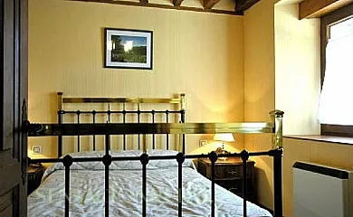 La Canaleja en Valle de San Pedro (Segovia) - Foto 17