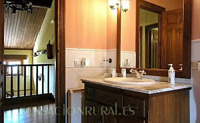 La Canaleja en Valle de San Pedro (Segovia) - Foto 19