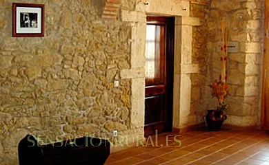 Mas dels Frares en Vilademuls (Girona) - Foto 2