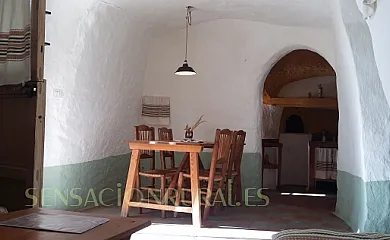 Cuevas de Al Jatib en Baza (Granada) - Foto 15