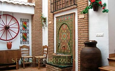 Casa El Patio del Carbón y El Corral de Serafín en Nigüelas (Granada) - Foto 1