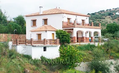 Casa Rural Villa El Terral en Riogordo (Málaga) - Foto 2