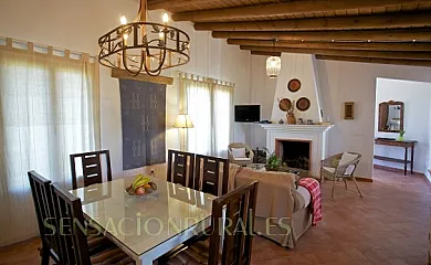 Las Tobas en Higuera de la Sierra (Huelva) - Foto 3