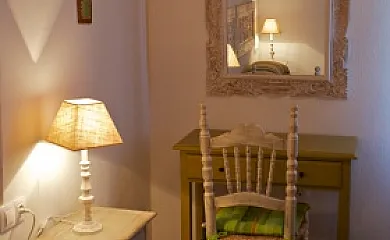 Las Tobas en Higuera de la Sierra (Huelva) - Foto 15