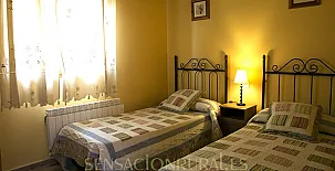 Alojamientos Los Gemelos y Casa rural La Fragua 004