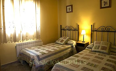 Alojamientos Los Gemelos y Casa rural La Fragua en Sieteiglesias (Madrid) - Foto 4