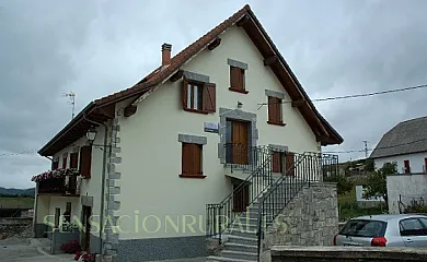 CASA AGUERRE en Hiriberri. Villanueva de Aezkoa (Navarra) - Foto 1