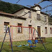 Apartamentos rurales La Escuela 001