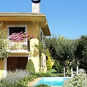 LA CASA AMARILLA 001