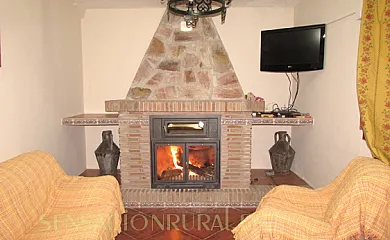 Cerro Alcolea en Periana (Málaga) - Foto 11