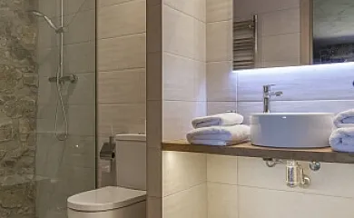 Mateus (Porxo, Masoveria y Mas) en Sagàs (Barcelona) - Foto 12