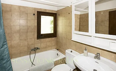 Yeguada Senillosa en Castello D´Empuries (Girona) - Foto 17