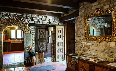 Mas Pineda en Oix (Girona) - Foto 4