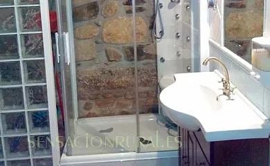 Un Rincón Salmantino en Navasfrías (Salamanca) - Foto 13