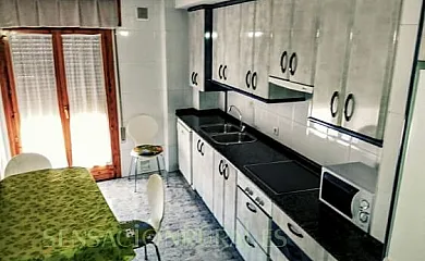 Vivienda Rosa en Alcañiz (Teruel) - Foto 3