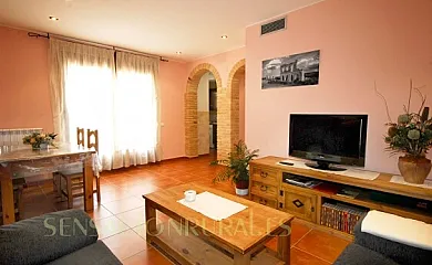 Casa Rural Bielas y Pistones, Apartamentos Las Eras y La Hoguera en Castelserás (Teruel) - Foto 10